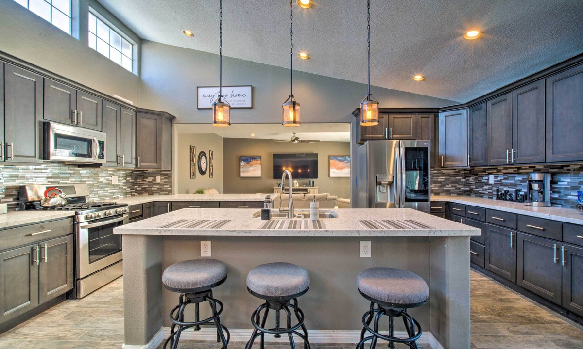 Northeast El Paso Cottage | Modern El Paso Home w/Backyard & Fire Pit!