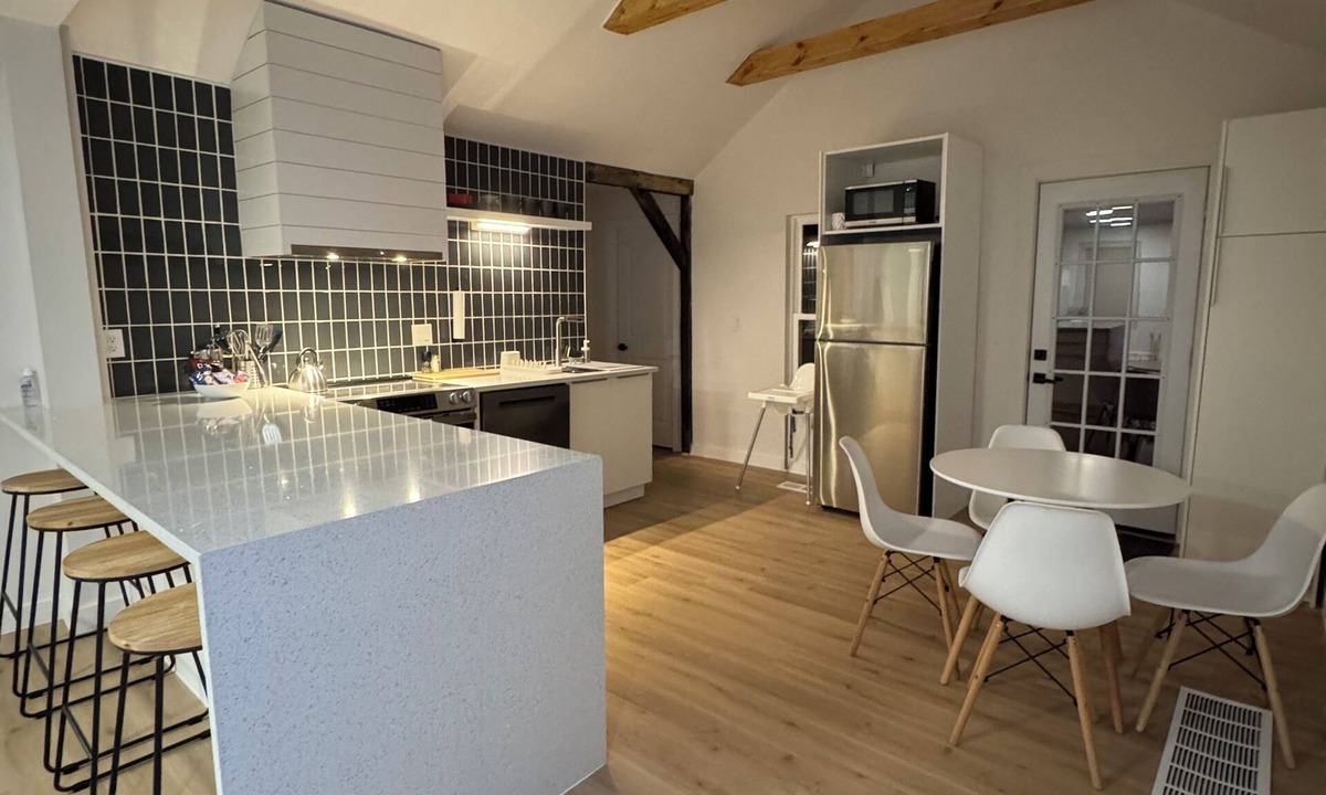 Ross House | Modern Farmhouse in Ross Township