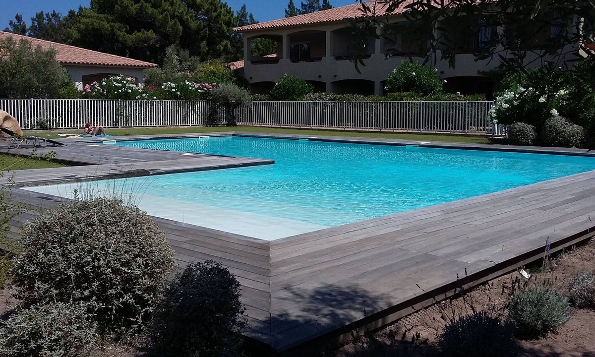 Lecci House | Modern mini villa T3 800 m from the beach - all comforts, air conditioning, terrace