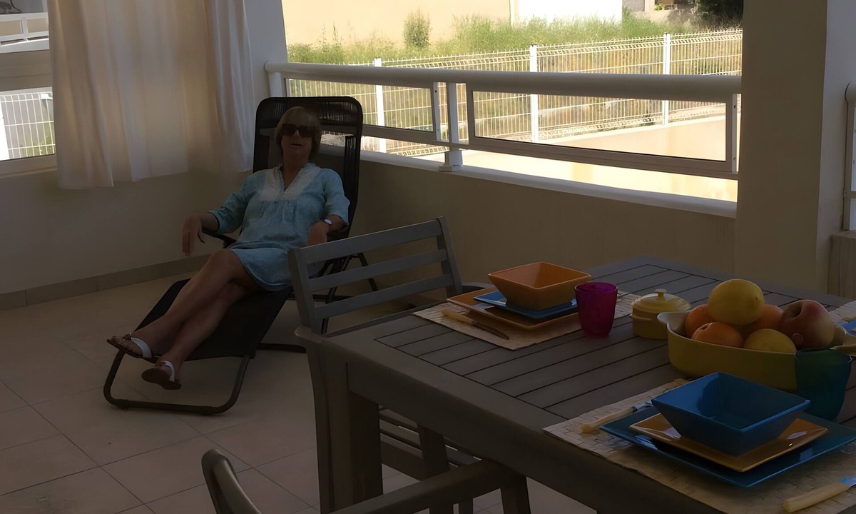 Calvi Apartment | Modern T3 Apartment in Calvi with Terrace – Available from August 22, Discounted Rates