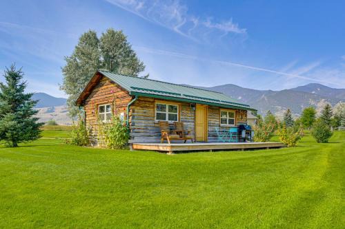 Alder House | Montana Mountain Getaway: Deck & Amazing Views