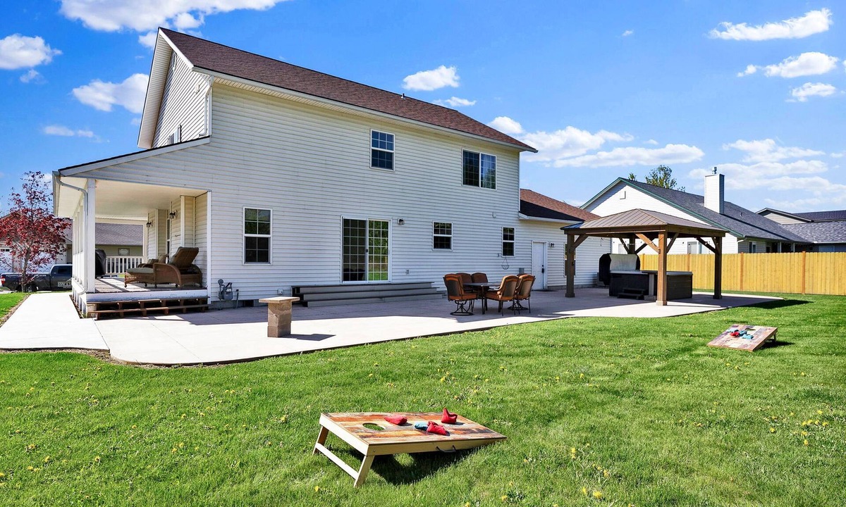 Ponder Point House | Moose Caboose