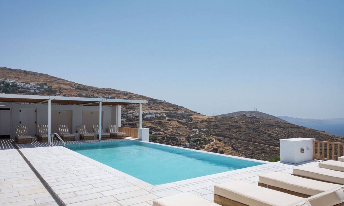 Tinos Town Apartment | Morfes Luxury Apartments