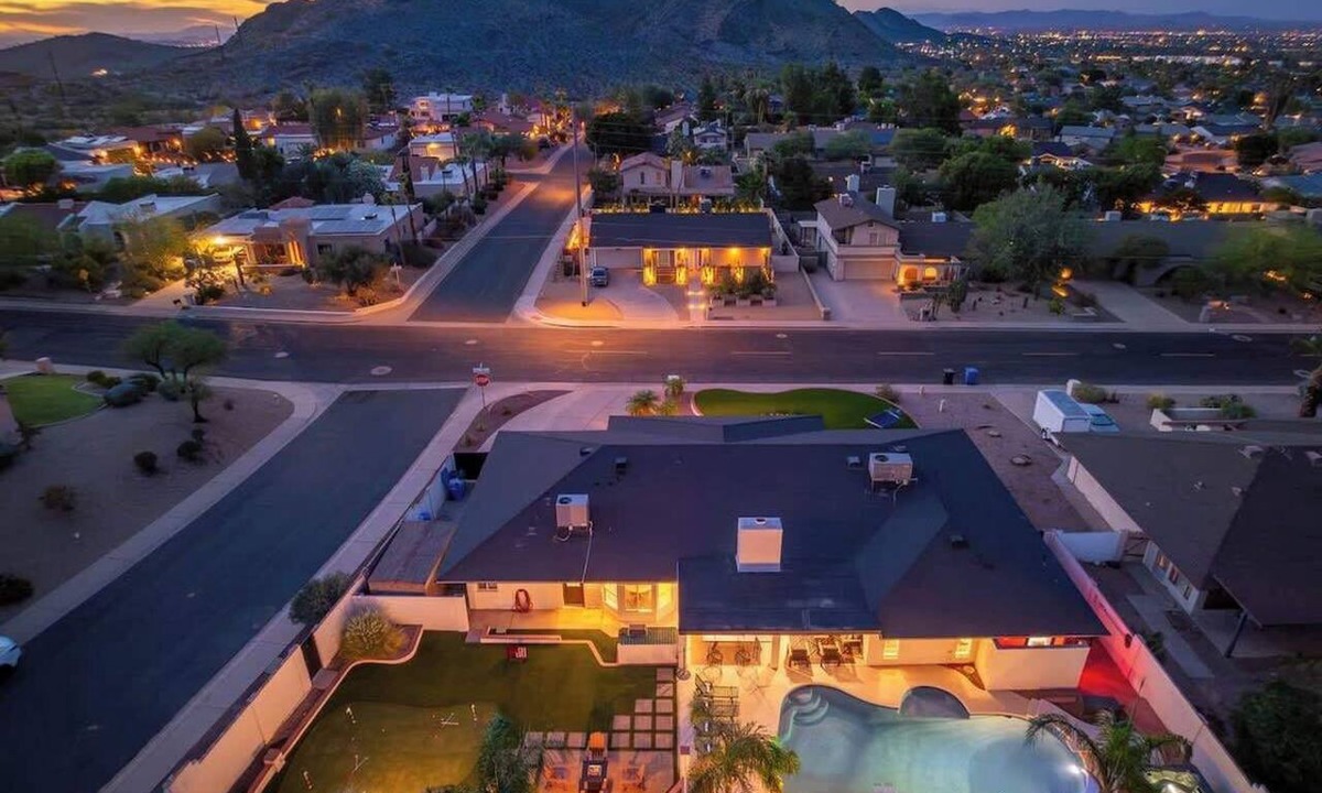 Paradise Valley Village House | MountainView Retreat+Hiking+DivingPool+Spa+GameRm