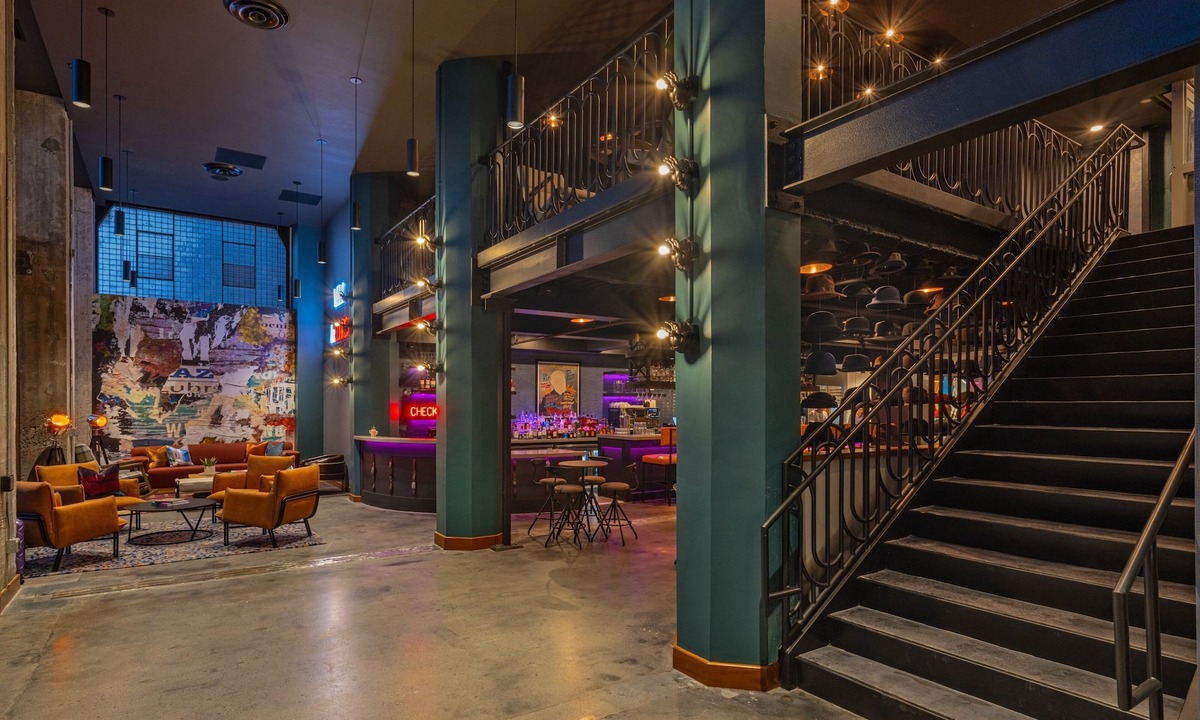 Downtown Phoenix Hotel | Moxy Phoenix Downtown