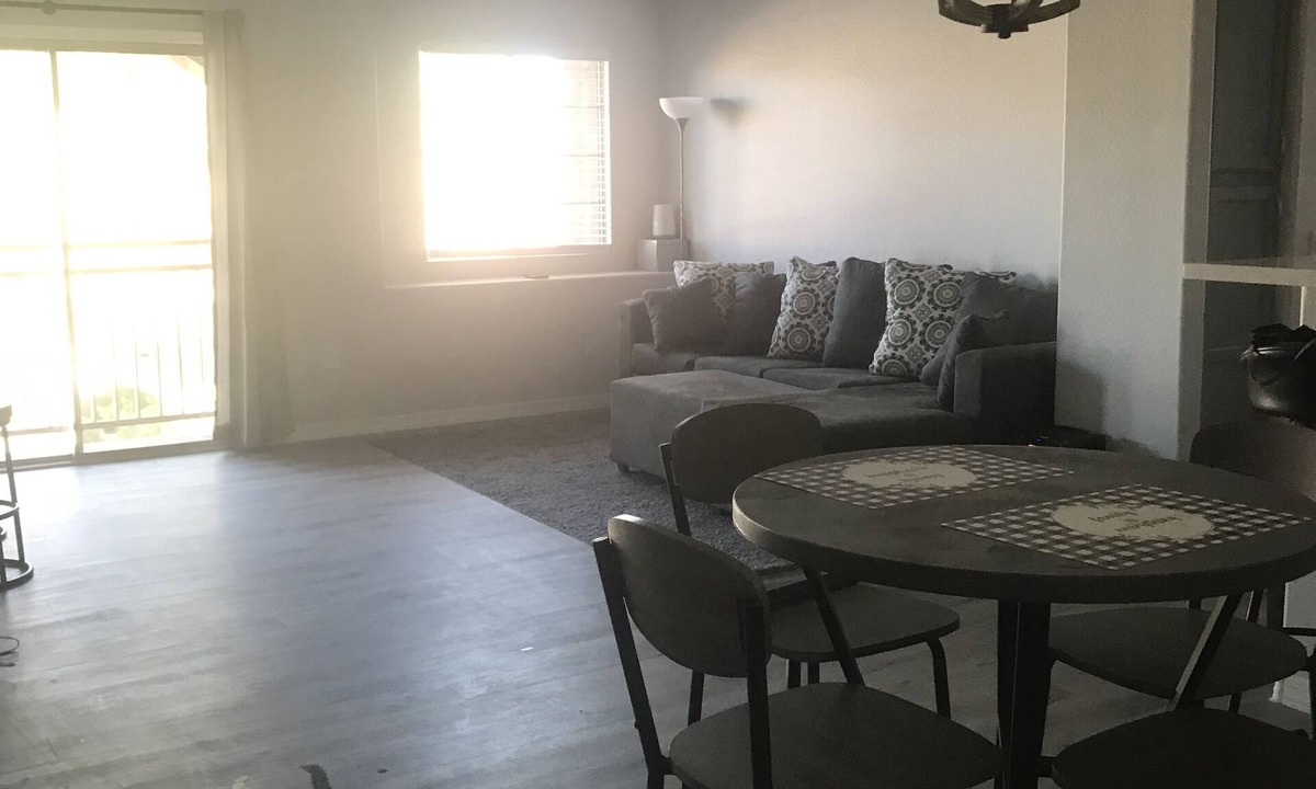 Mountaingate Condo | My Cozy Condo in a Upscale Gated Community