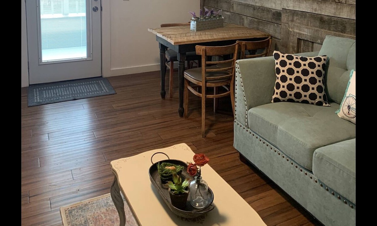 Otterbien Home Apartment | My Horse Farm Dream