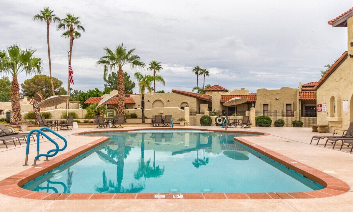 Alta Mesa House | New! Alta Mesa quiet, relaxing single level home with heated pool view