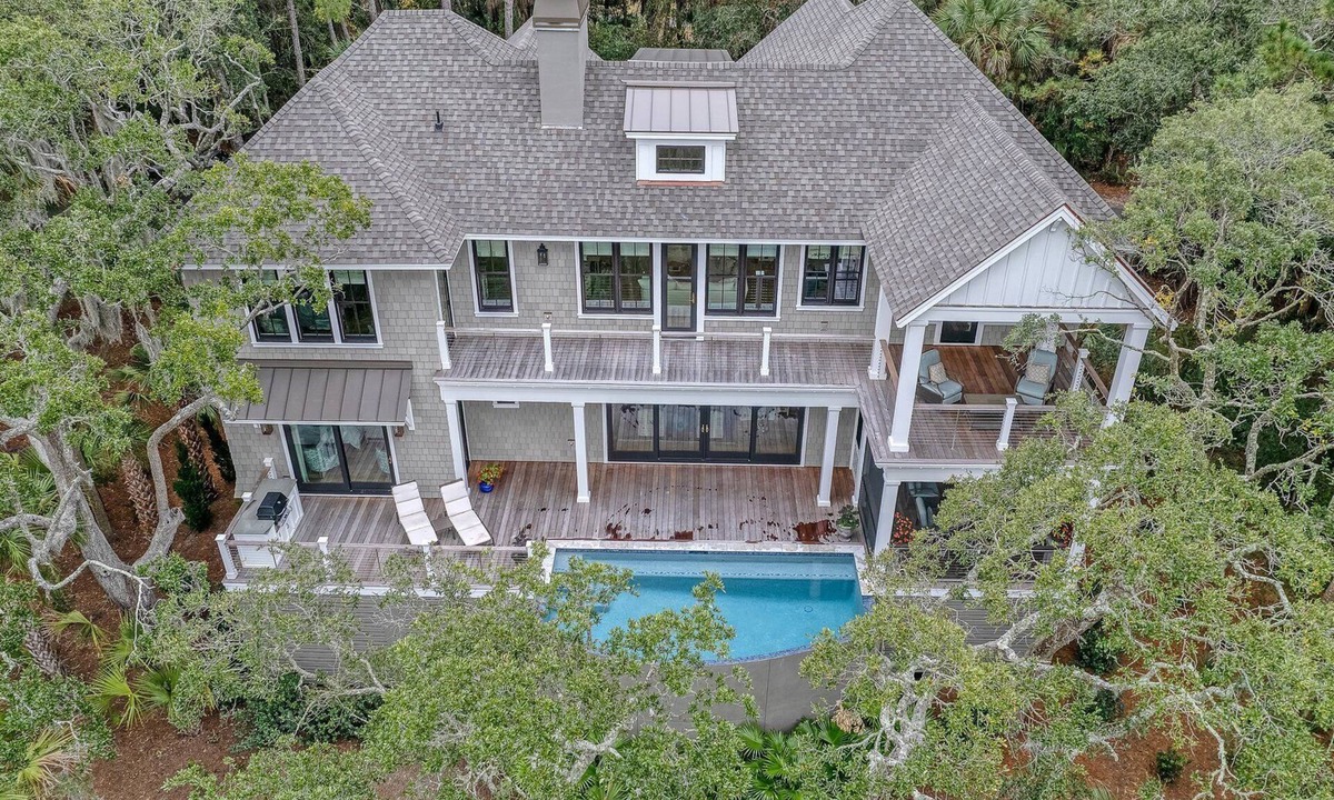 Vanderhorst Plantation House | New Build, pool, marsh views