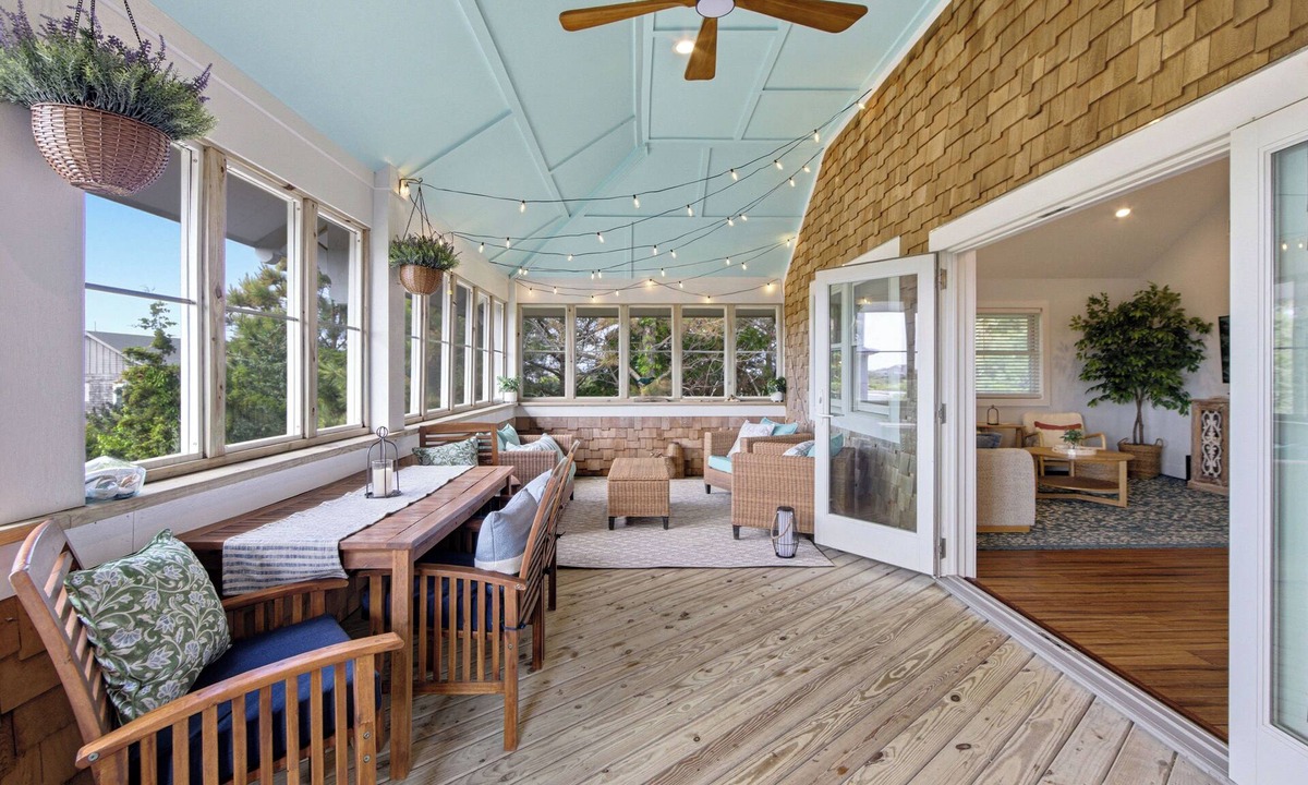 Wind Over Waves House | NEW listing~ Outer Banks Beach Escape w/private beach access