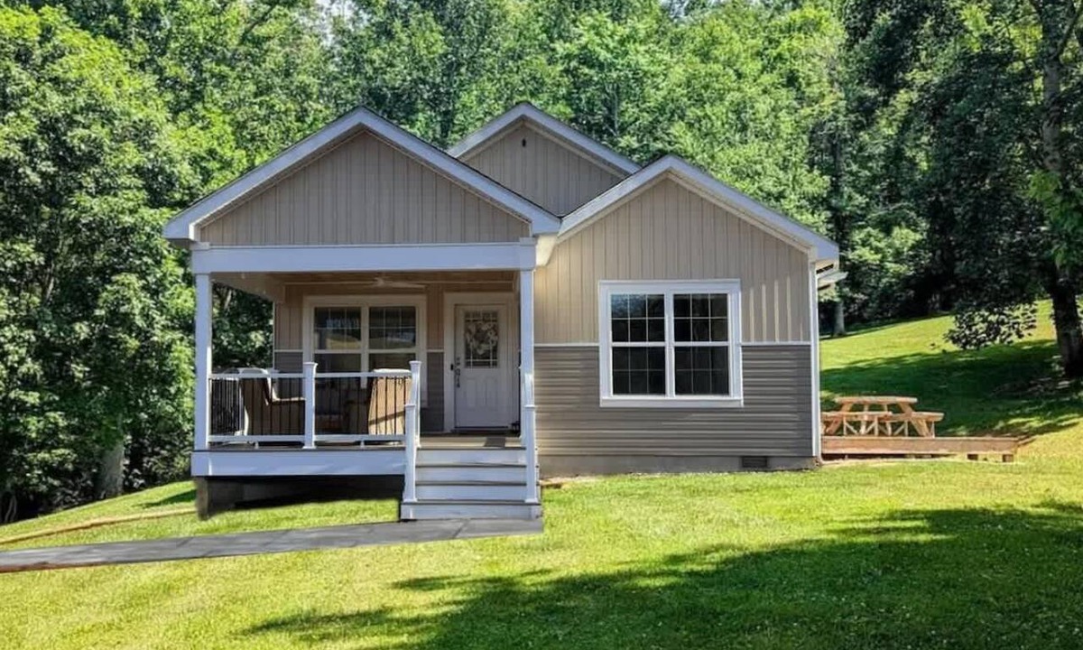 Court House House | New! Salamander Hill Cottage - Buffalo Mtn Getaway