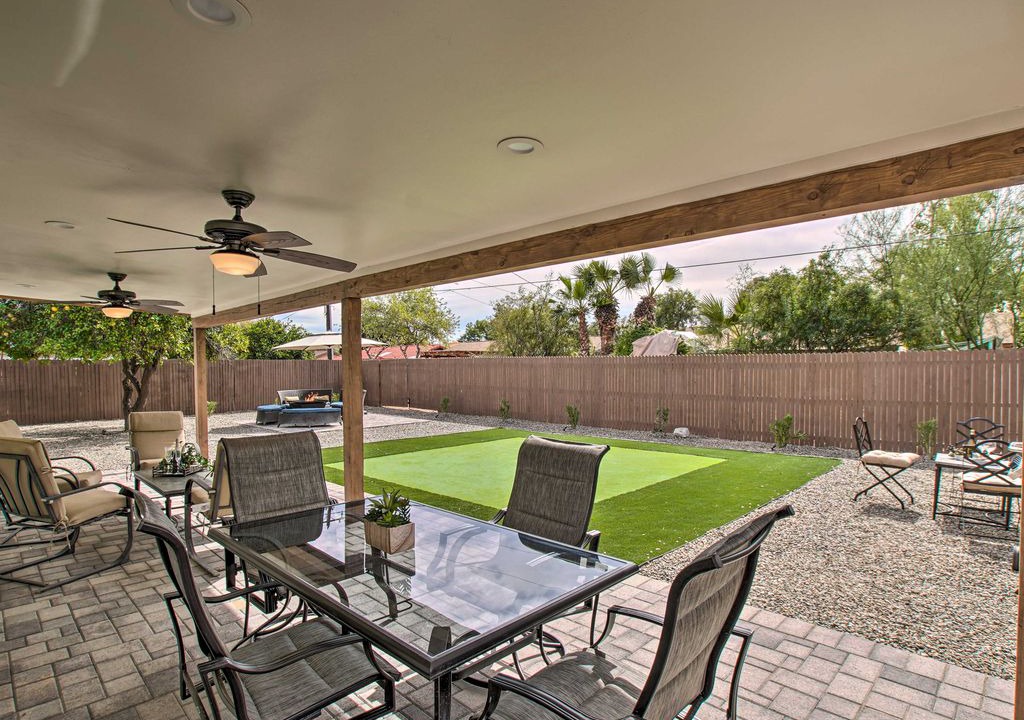 Peaceful Valley House | NEW! Upscale Getaway, Walk to Old Town Scottsdale!