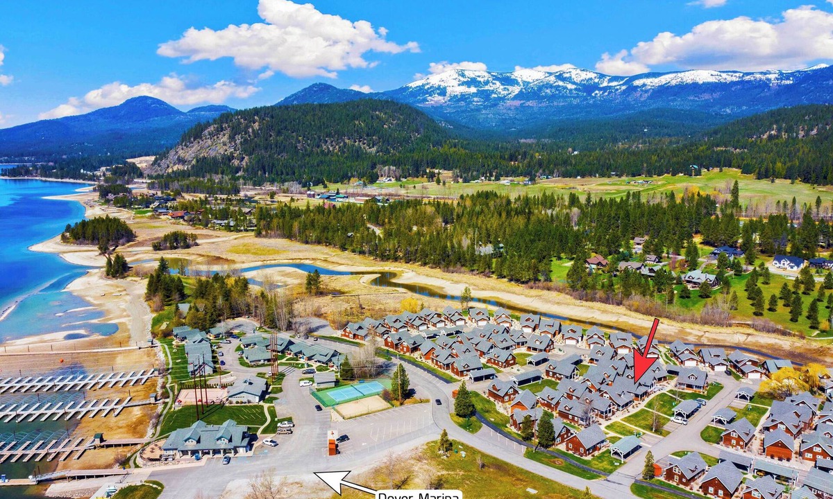 Dover Bay House | Newly Furnished Bungalow in Dover near Lake and Ski Resort