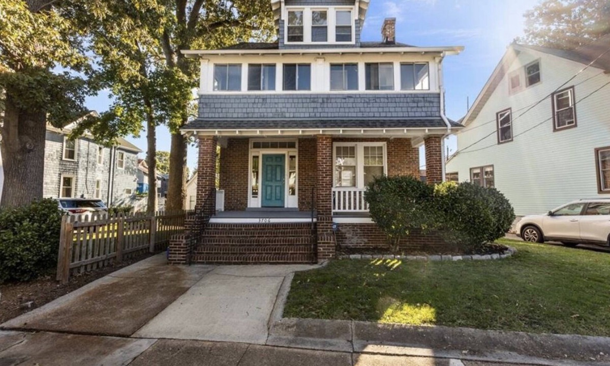 Norfolk House | Newport Nook: Monthly Norfolk Rental - Sleeps 10! 4 bdrms/5 beds/2.5 baths