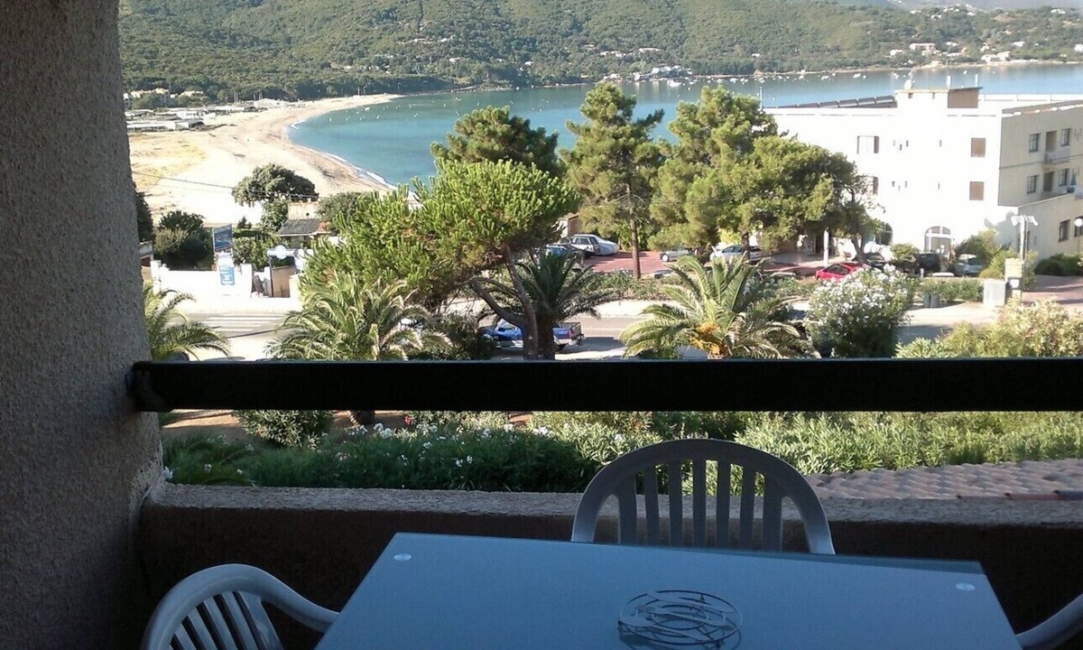 Calcatoggio Apartment | Nice apartment by the sea
