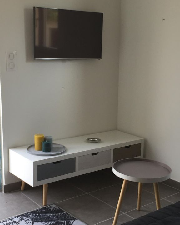 Albitreccia Apartment | Nice little T2 50 m from the big beach of Agosta