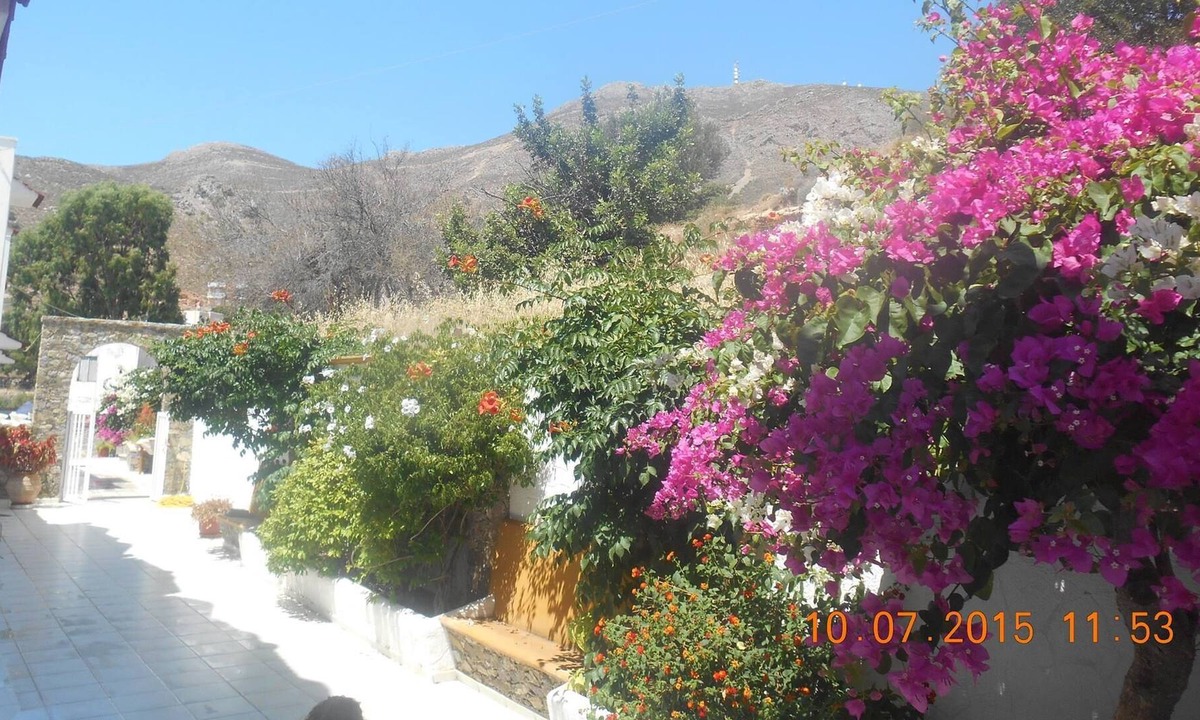 Livadia House | NIKOS STUDIOS WITH GREAT SEA VIEW