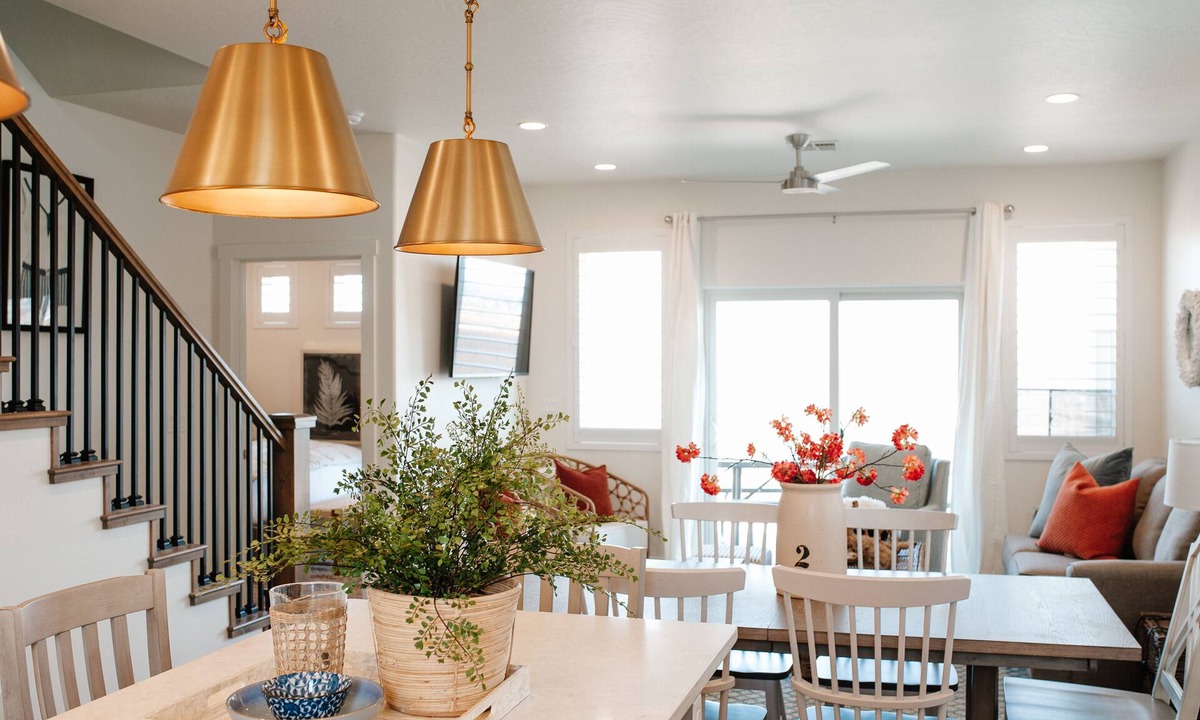 Washington Fields House | North Hampton | Pool, Hot Tub & Family-Friendly Spaces Near St. George