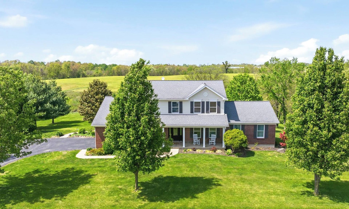 California House | Northern Kentucky Gem w/Yard & In-Ground Pool!