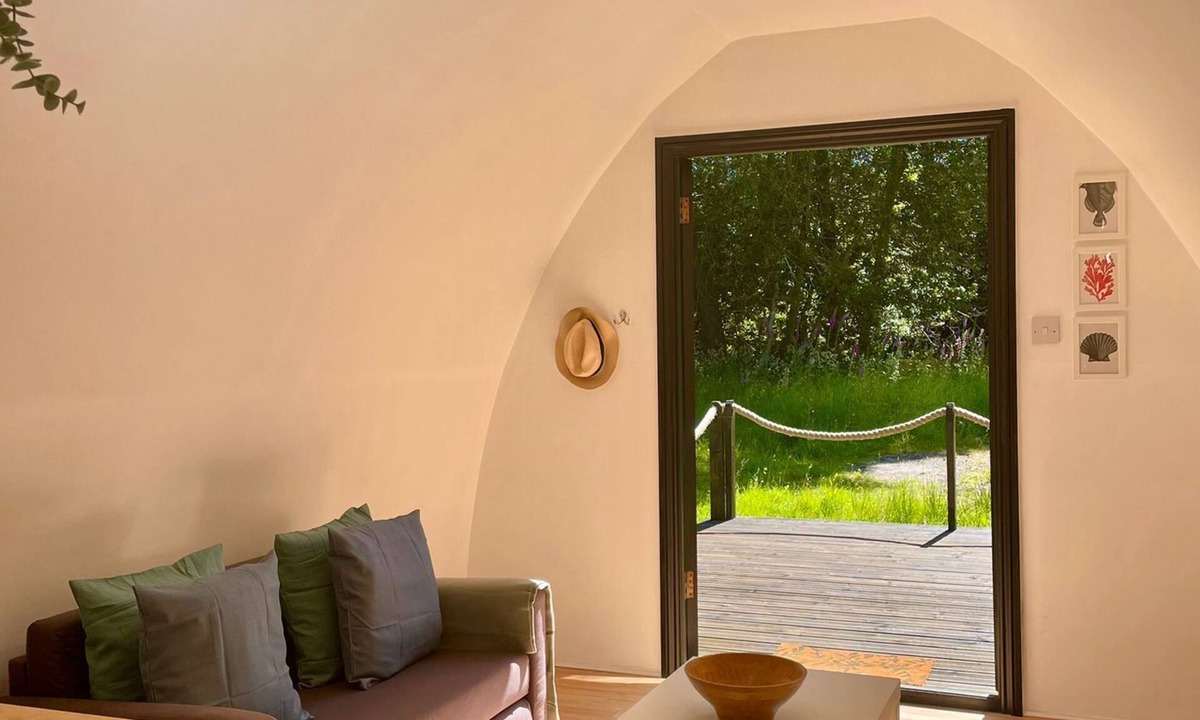 Holworth RV Rental | Nuthatch Cabin at Cloudshill Glade - Campsite