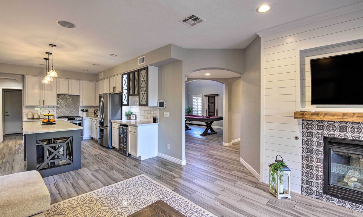 Orchards House | 'Oasis in the Orchards' Escape with Outdoor Pool!