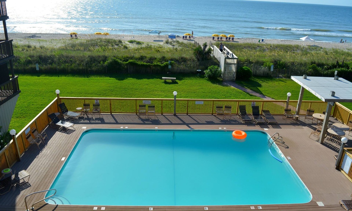 Wilmington Beach Condo | Oceanfront: King Bed, Private Beach, Big Pool