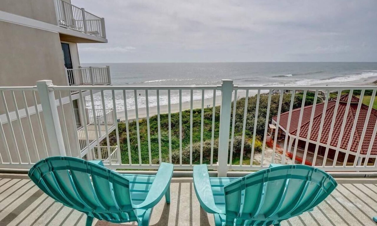 Sneads Ferry Condo | Oceanfront Condo with amazing ocean views!