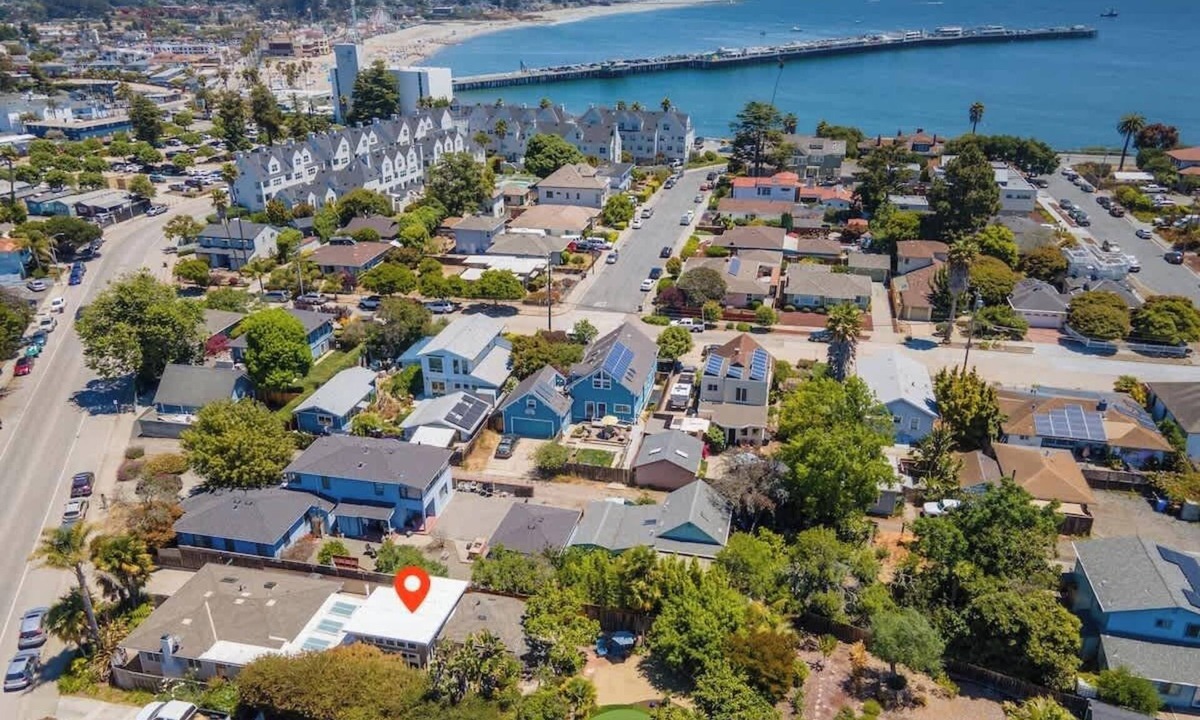 Westside Santa Cruz House | Ohana