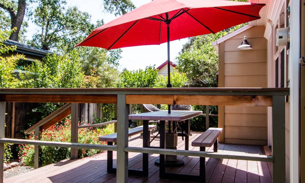 Paso Robles House | Olive with a Twist-Right in the Heart of Paso Robles on the West Side!