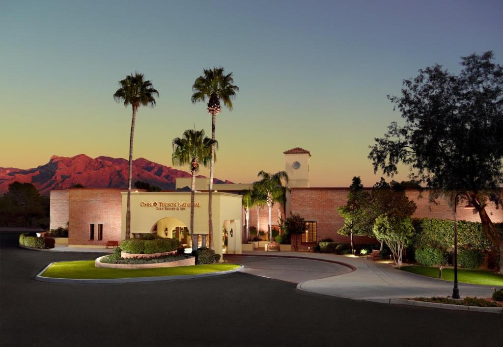 Casas Adobes Hotel | Omni Tucson National Resort & Spa
