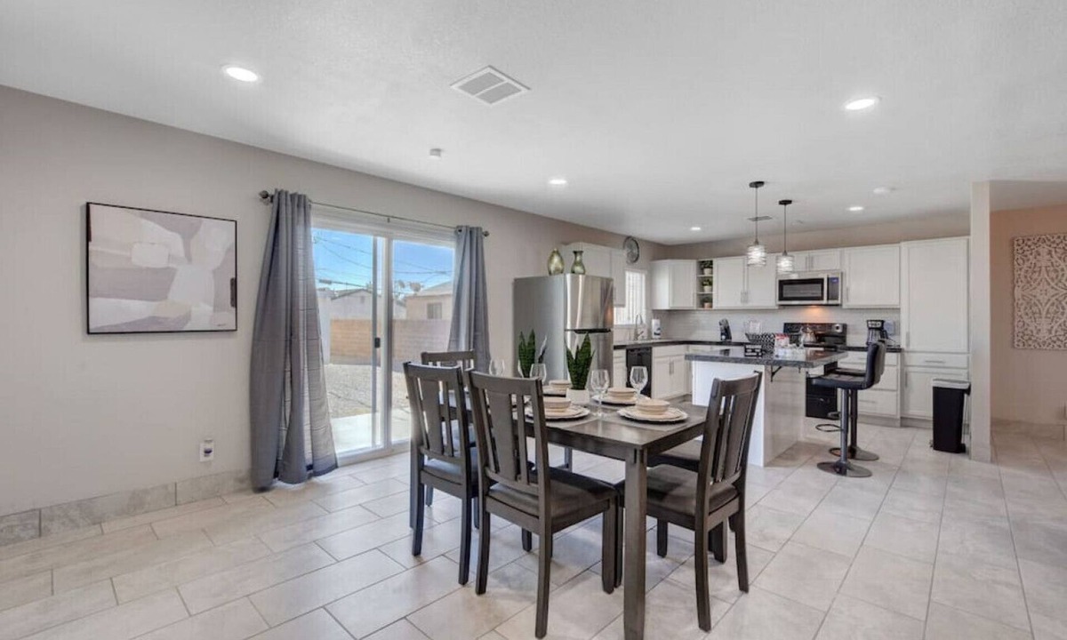 North Las Vegas House | One-Story 3BR N Las Vegas Home Backyard Near Strip & Downtown