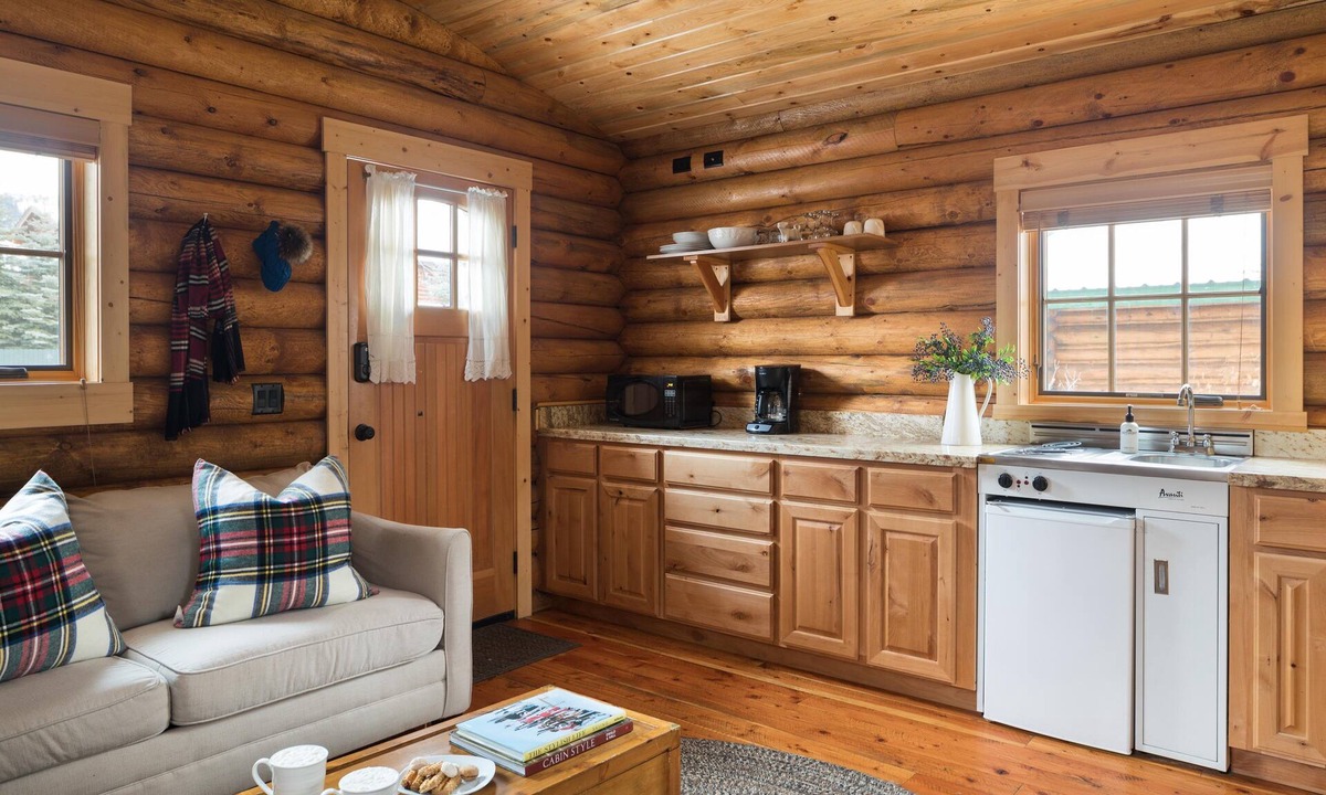 Jackson House | Outpost: Alpine Cottage Studio
