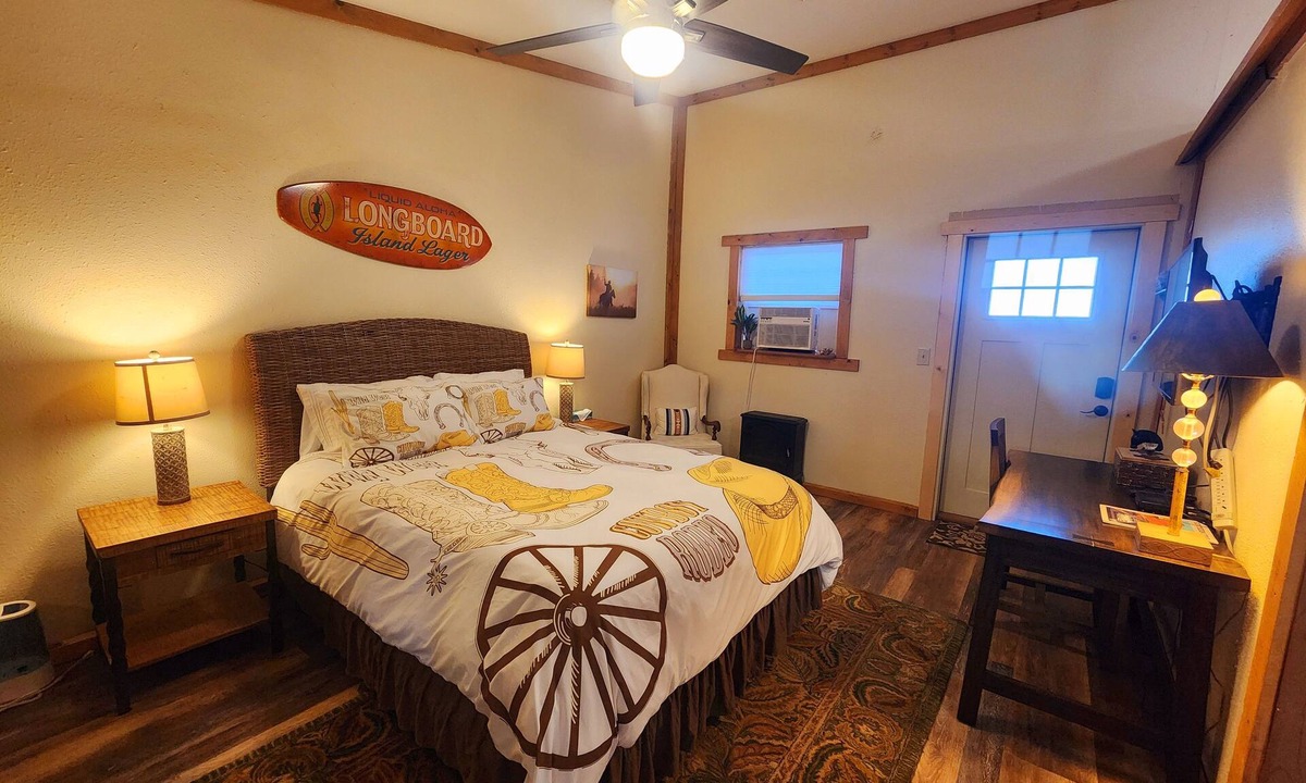Kane County House | Paniolo Palace at the Paria River Ranch