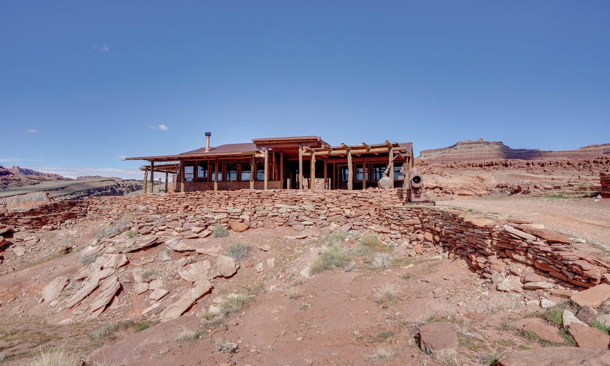 Moab House | Panoramic Views, Trails & More! Desert Adventure