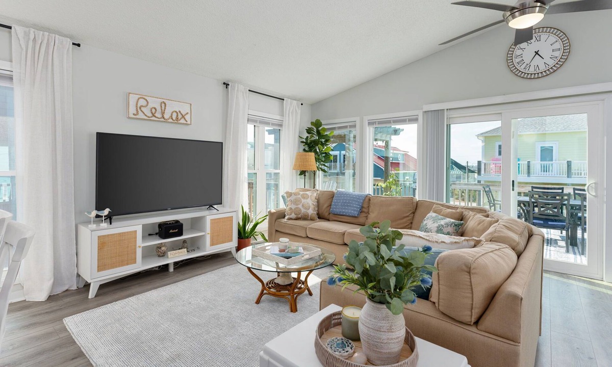 Topsail Beach House | Paradise at The Point - Relaxing Home Steps to Beach + Sunsets + Ocean views