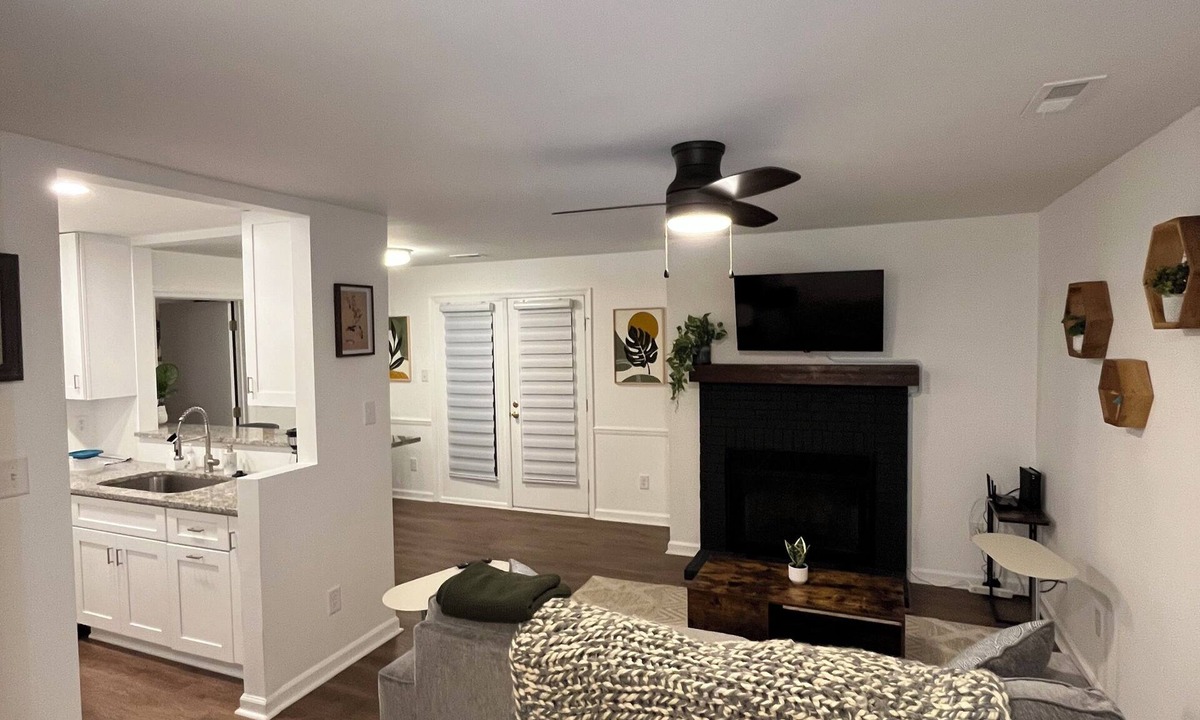 Northwest Raleigh Condo | Peaceful 2-bedroom condo in Raleigh