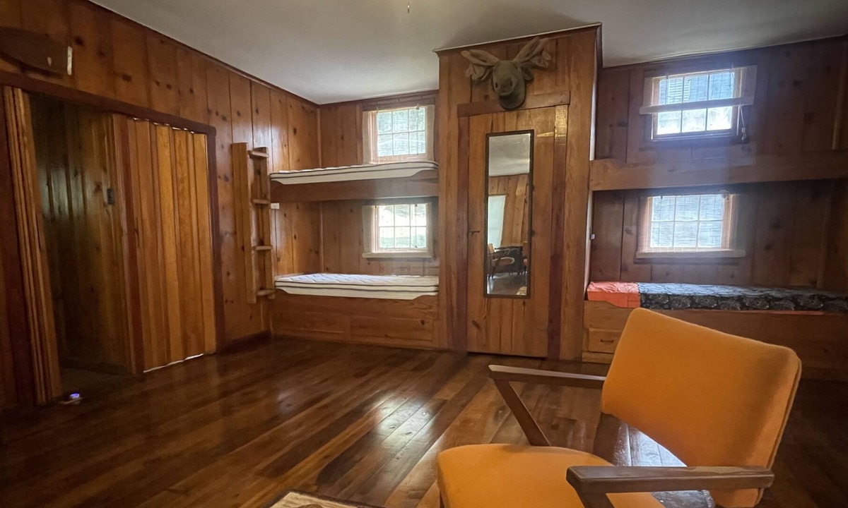 Cross Lanes Cabin | Peaceful fishin’ camp on a lake, bring your dog, and fishing pole.