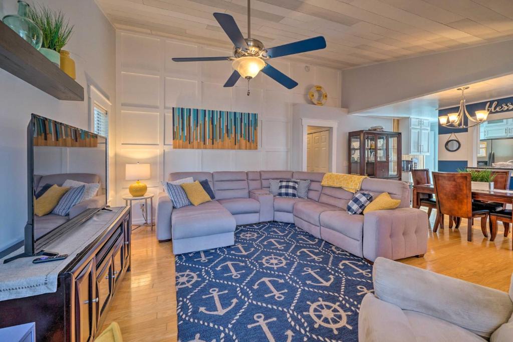 Myrtle Grove House | Peaceful Wilmington Home Near Beach & Downtown!