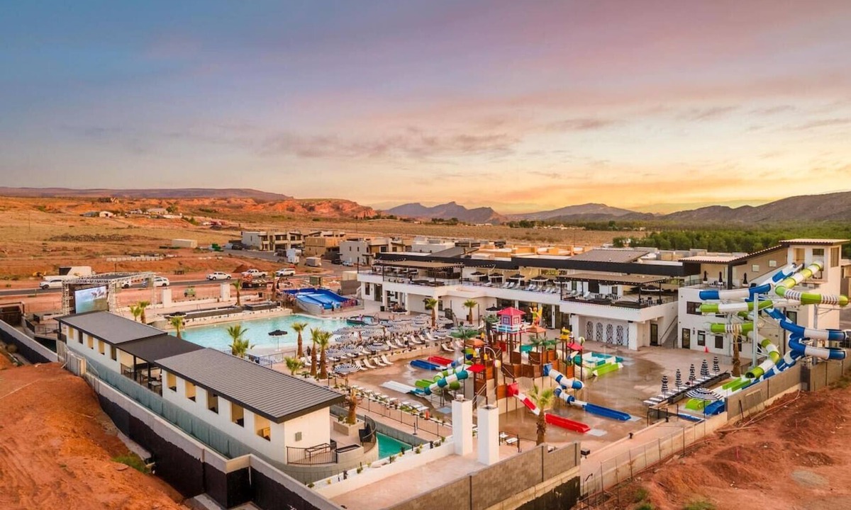 Hurricane Villa | Pecan Valley l Sunset Splash l Private Waterpark