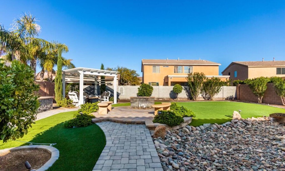 Terramar House | Peoria Haven, Cozy Retreat With Backyard Oasis