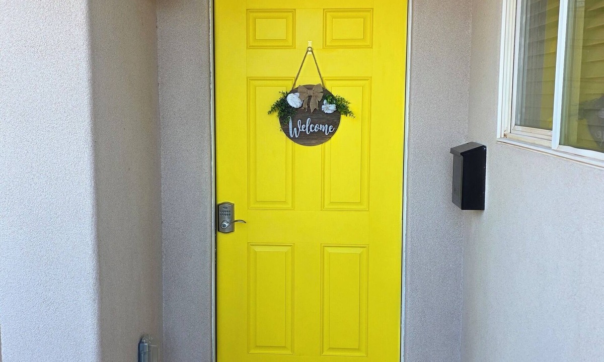 Washington Fields Apartment | Perfect 1-bedroom apartment with AC in adorable Washington