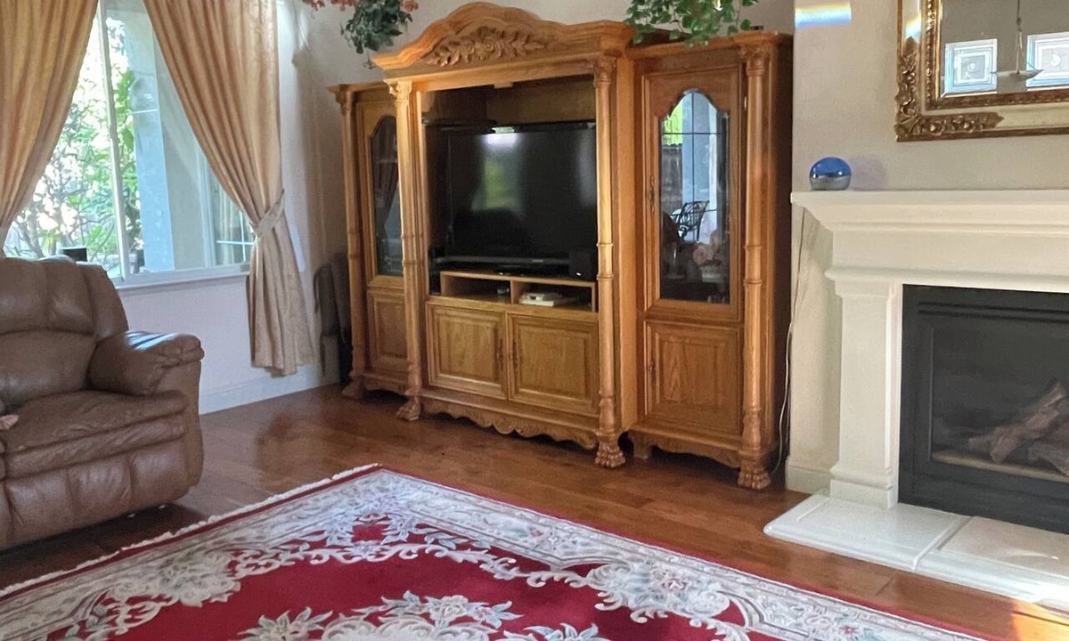 Clovis House | Perfect for a traveling professional!