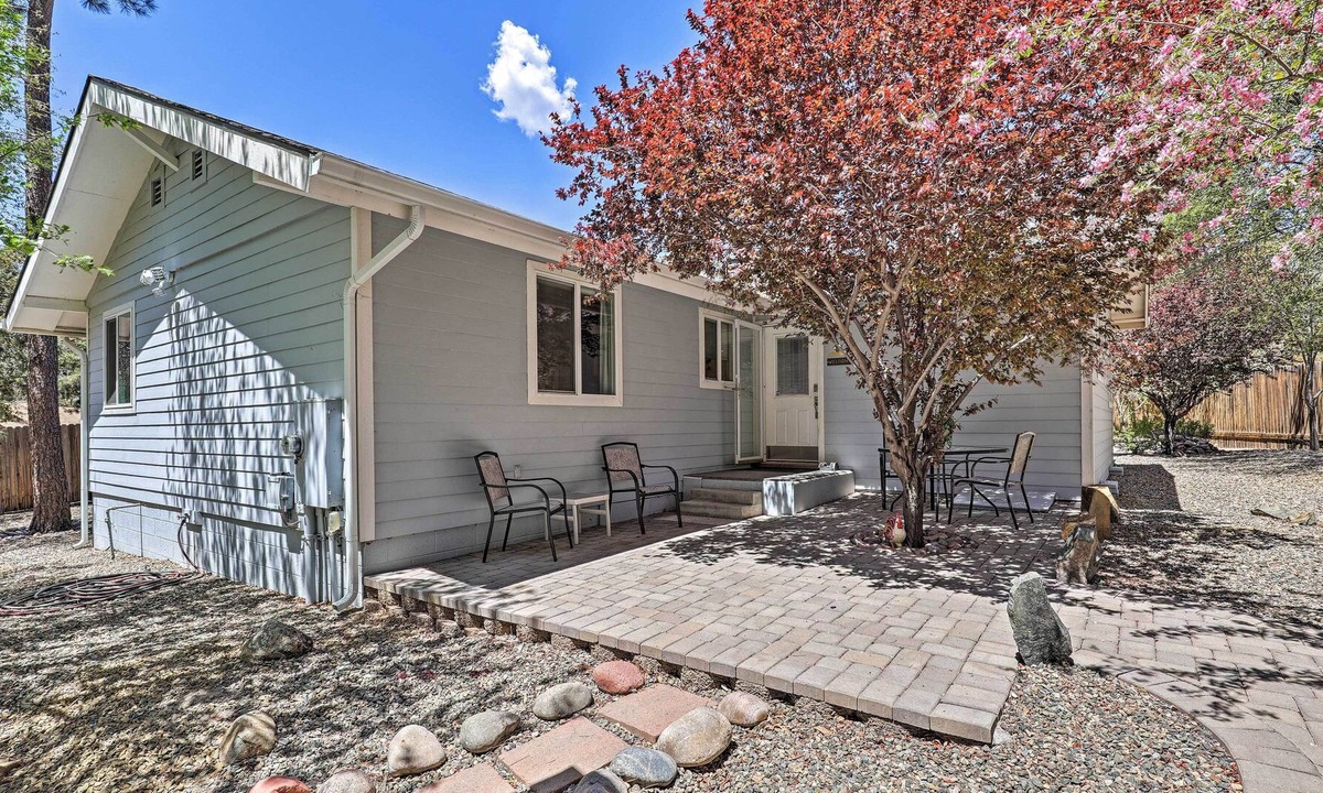 Groom Creek House | Pet-Friendly Prescott Home w/ Enclosed Yard, Grill