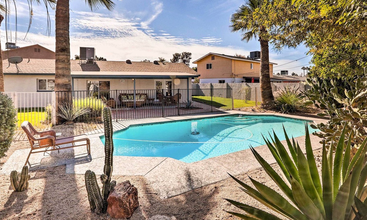 Scottsdale Estates Nine House | Pet-Friendly Scottsdale Retreat w/ Pool & Patio!
