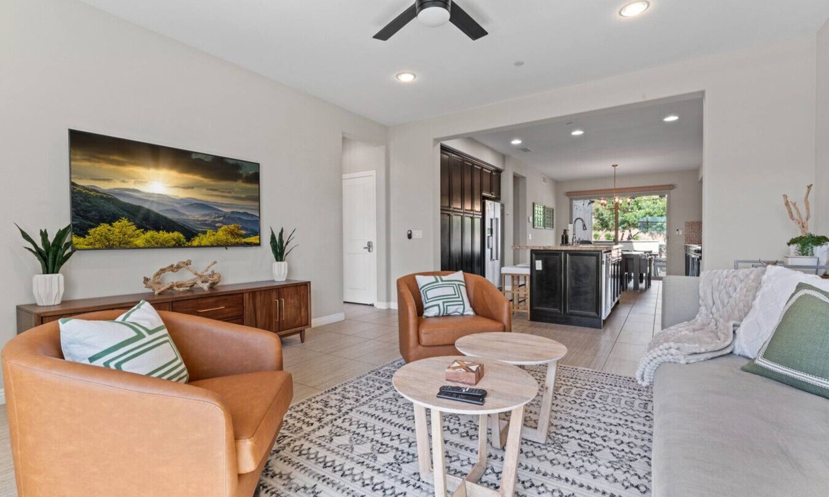 La Quinta Villa | PGA Signature Beauty! 4 Bed/4 En Suite Bath! Walk to Stadium Course/Ernies!