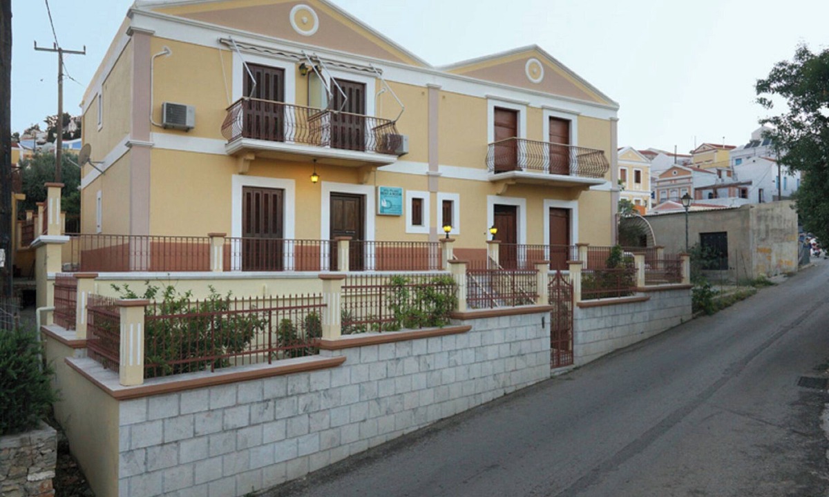 Symi House | Pinotsi Room 5 -2 single