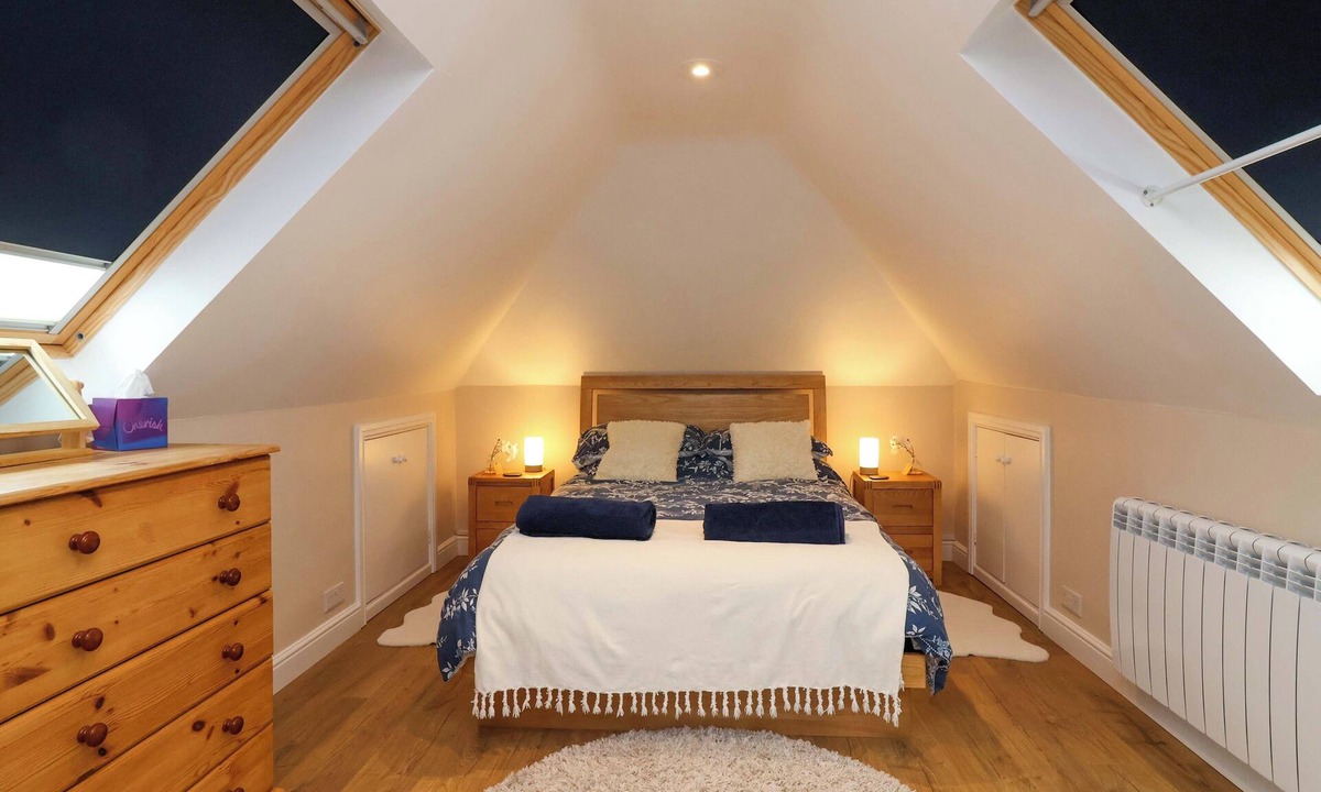 Bishopstone Cottage | Poddington Cottage