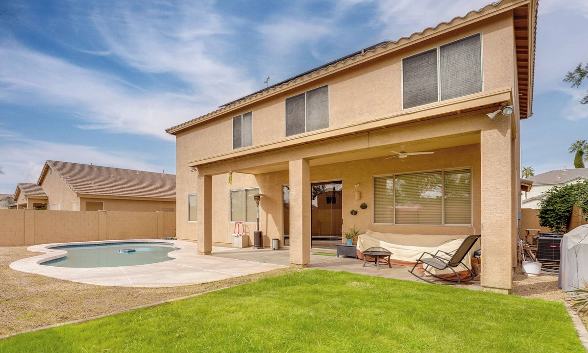 Chandler House | Pool & Great Location! Smart Home in Chandler