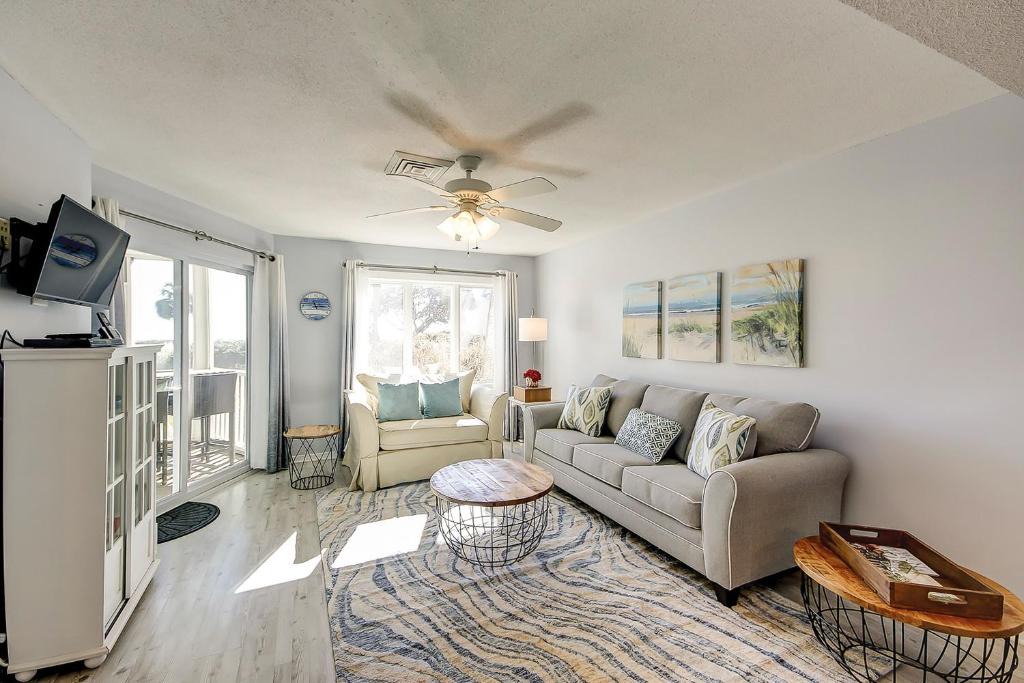 Isle of Palms House | Port O' Call D-103