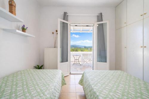Pounta House | Pounda Breeze